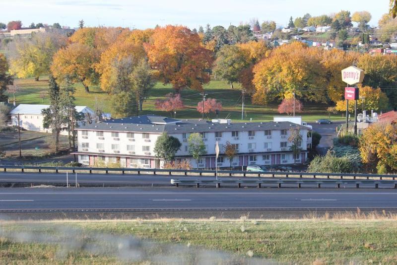 Motel 6 Pendleton, Or - West מראה חיצוני תמונה